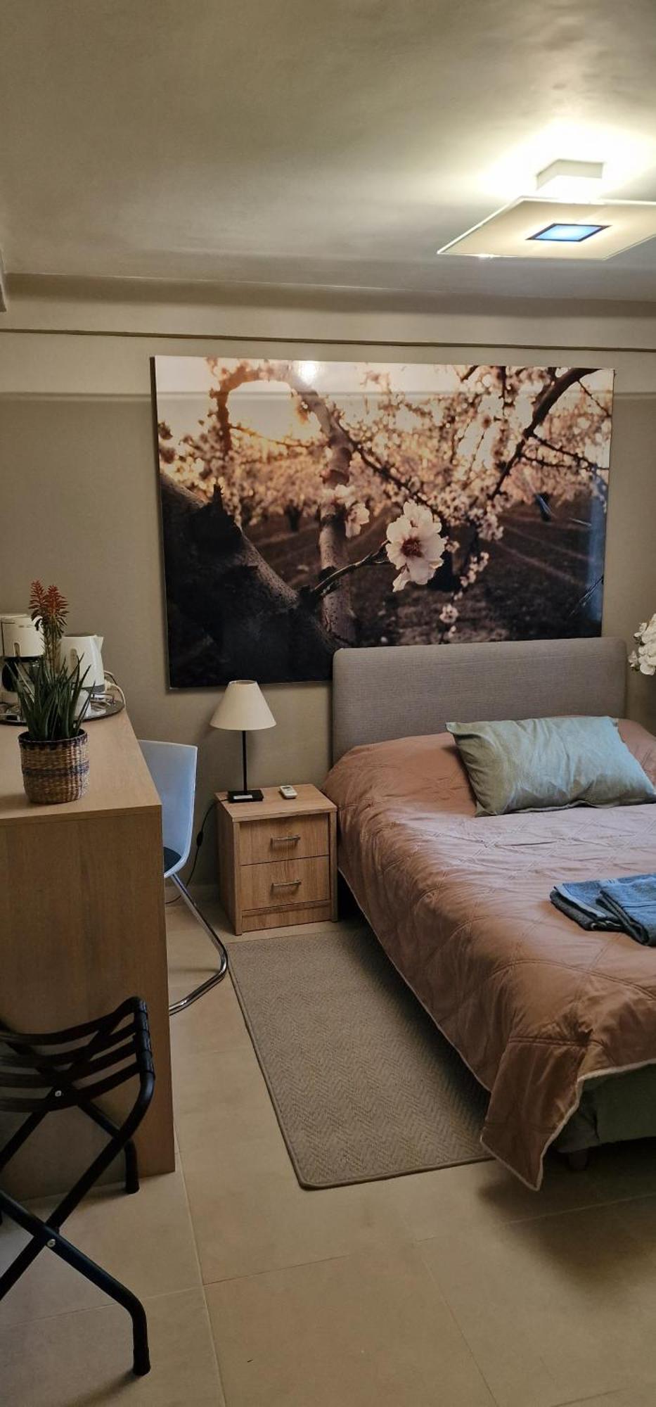 A Cozy Affordable Place At Voula Atenas Exterior foto