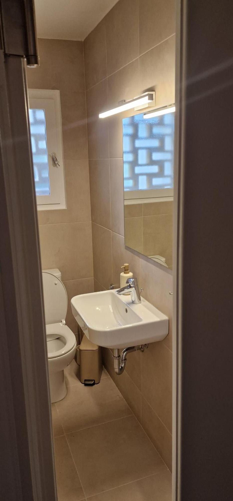 A Cozy Affordable Place At Voula Atenas Exterior foto